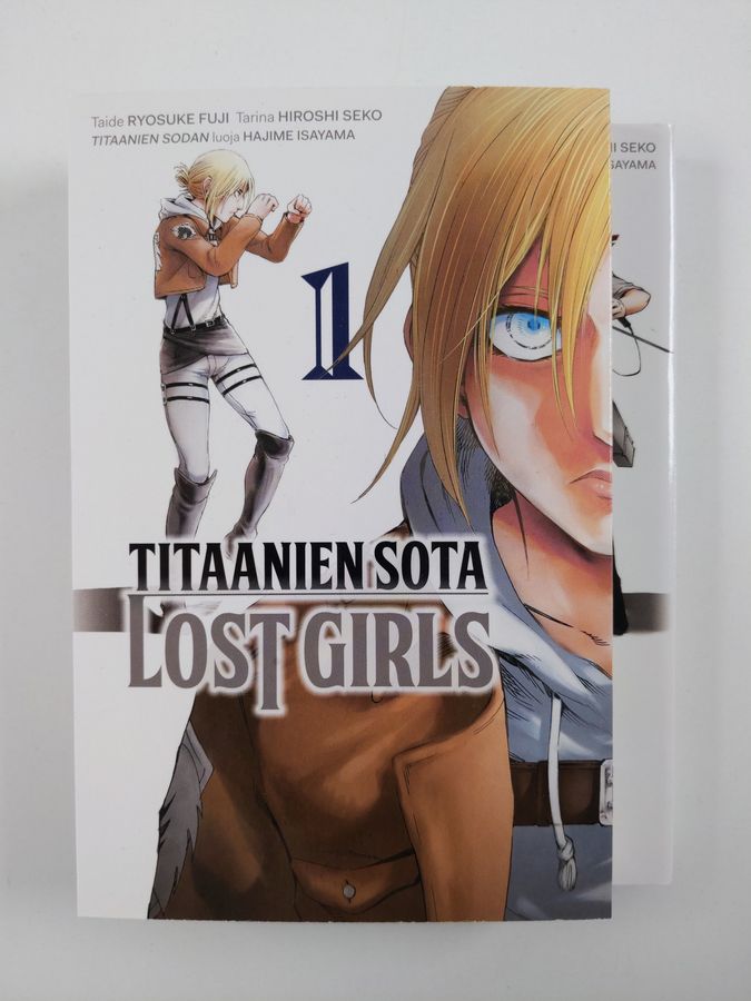 Ryosuke Fuji : Titaanien sota : lost girls 1-2