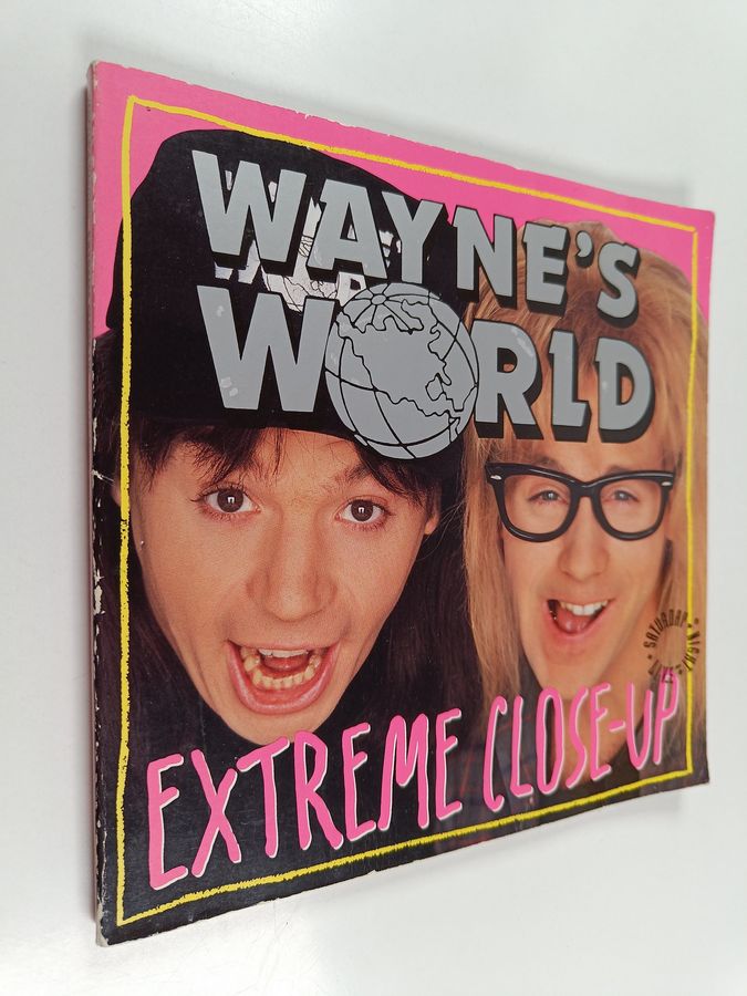 Wayne's World - Extreme Close-Up