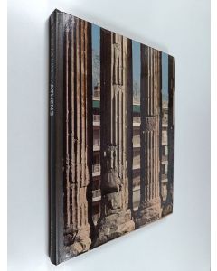 Kirjailijan William Wyatt Davenport käytetty kirja The great cities : athens