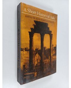 Kirjailijan H. Hearder käytetty kirja Short History of Italy