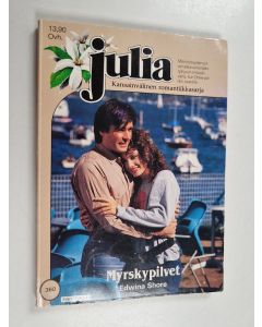Kirjailijan Edwina Shore käytetty kirja Myrskypilvet