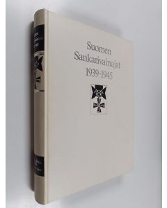 käytetty kirja Suomen sankarivainajat 1939-1945 Turun ja Porin lääni : Ahlainen-Lieto