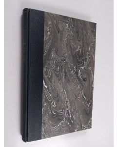 Kirjailijan Joachim Rossihnius käytetty kirja Südestnische Uebersetzung des Lutherischen Katechismus, der Sonntags-Evangelien und -Episteln und der Leidensgeschichte Jesu nebst einem Anhang in das südestnische übersetzter Kirchenlieder und Stücke der 