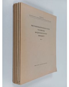 Tekijän V. Kiparsky  & Martti Kahla  ym. käytetty kirja Neuvostoliittoinstituutin vuosikirja No 1-10 = Sovjetinstitutets årsskrift No 1-10 (5 kirjaa)