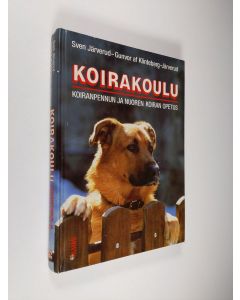 Kirjailijan Sven Järverud käytetty kirja Koirakoulu