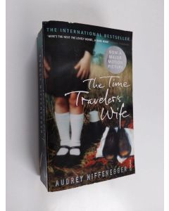 Kirjailijan Audrey Niffenegger käytetty kirja The time traveller's wife