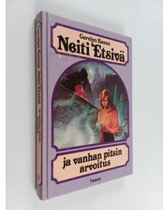 Kirjailijan Carolyn Keene käytetty kirja Neiti Etsivä ja vanhan pitsin arvoitus