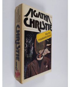Kirjailijan Agatha Christie käytetty kirja Murha maalaiskylässä / Simeon Leen testamentti