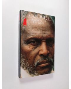 Kirjailijan Ngaio Marsh käytetty kirja Mustaa miestä ken pelkäisi