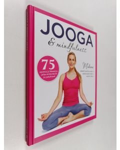 Kirjailijan Eve Boggenpoel käytetty kirja Jooga ja mindfulness