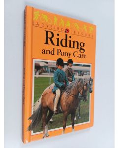 Kirjailijan Sally Jones käytetty kirja Riding and Pony Care