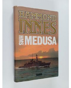Kirjailijan Hammond Innes käytetty kirja HMS Medusa