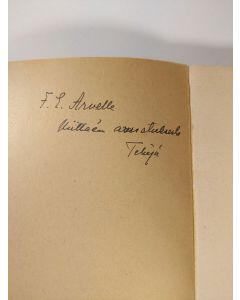 Kirjailijan O. I. Lehtonen käytetty kirja Kuvauksia Oulun läänin oloista Aleksanteri I:n aikana 2 : Maaherra Ehrenstolpen riidat ja oikeudenkäynnit (tekijän omiste)