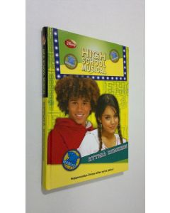 Kirjailijan Alice Alfonsi käytetty kirja High School Musical -  Rytmiä riimeihin