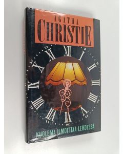 Kirjailijan Agatha Christie käytetty kirja Kuolema ilmoittaa lehdessä