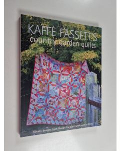 Kirjailijan Kaffe Fassett käytetty kirja Patchwork and quilting Book 10 : Kaffe Fassett's country garden quilts