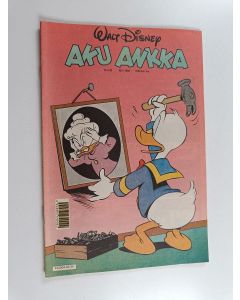 käytetty teos Aku Ankka 30/1993