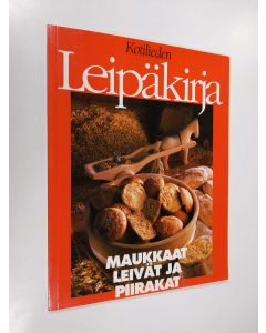 Kirjailijan Inga Aaltonen käytetty kirja Kotilieden leipäkirja