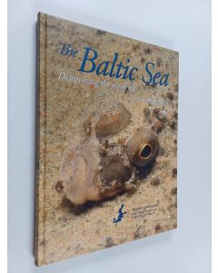 Kirjailijan Helena Telkänranta käytetty kirja The Baltic Sea : discovering the sea of life