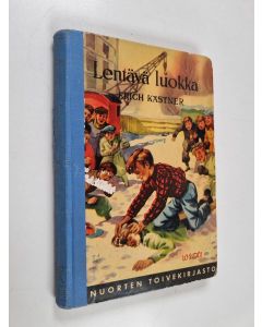 Kirjailijan Erich Kästner käytetty kirja Lentävä luokka