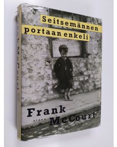 Kirjailijan Frank McCourt käytetty kirja Seitsemännen portaan enkeli