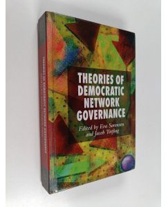 Kirjailijan Jacob Torfing käytetty kirja Theories of democratic network governance