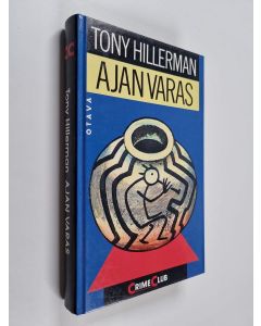 Kirjailijan Tony Hillerman käytetty kirja Ajan varas