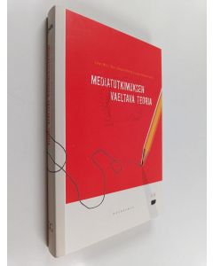 käytetty kirja Mediatutkimuksen vaeltava teoria