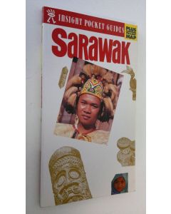 Kirjailijan Wendy Hutton käytetty kirja Sarawak