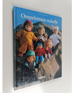 Kirjailijan Anita Gunnars käytetty kirja Ompelemme nukelle