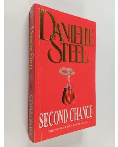 Kirjailijan Danielle Steel käytetty kirja Second Chance