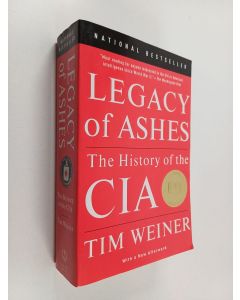 Kirjailijan Tim Weiner käytetty kirja Legacy of Ashes : The History of the CIA