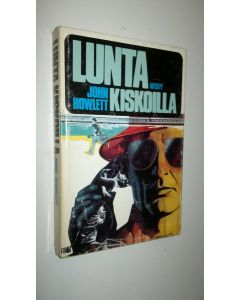 Kirjailijan John Howlett käytetty kirja Lunta kiskoilla