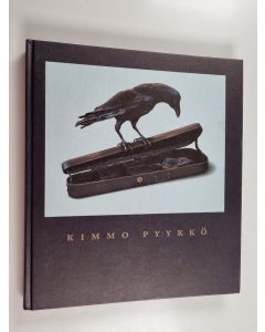 Kirjailijan Kimmo Pyykkö käytetty kirja Kimmo Pyykkö : veistoksia = sculptures