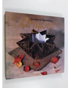 Kirjailijan Gay Merrill Gross käytetty kirja Origami - New Ideas for Paperfolding