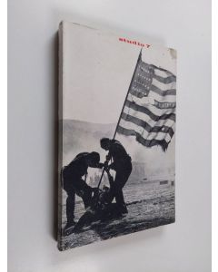 Tekijän Aito Mäkinen  käytetty kirja Studio 7