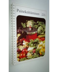 Kirjailijan Marianne Kaltenbach käytetty teos Painekeittäminen