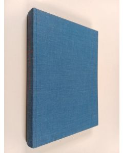 Kirjailijan Kustaa Vilkuna käytetty kirja Sanan valvontaa : sensuuri 1939-1944