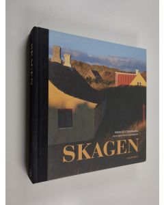 Kirjailijan Pernille Stensgaard käytetty kirja Skagen