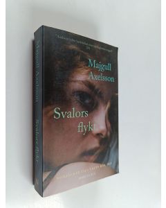 Kirjailijan Majgull Axelsson käytetty kirja Svalors flykt