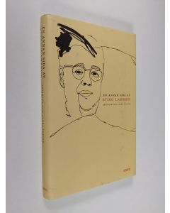 Kirjailijan Stieg Larsson käytetty kirja En annan sida av Stieg Larsson : artiklar och andra texter