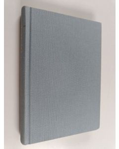 Kirjailijan P.G. Wodehouse käytetty kirja Much Obliged, Jeeves