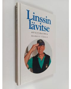 Kirjailijan Markus Similä käytetty kirja Linssin lävitse : Aulis Hauhian Instrun vuosista ja vähän muustakin (signeerattu)