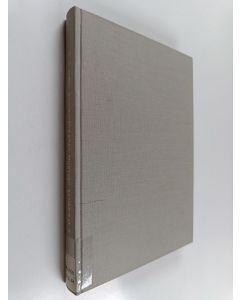 Kirjailijan R. E. Nirvi käytetty kirja Kiihtelysvaaran murteen sanakirja 10