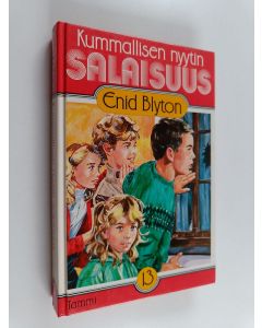 Kirjailijan Enid Blyton käytetty kirja Kummallisen nyytin salaisuus
