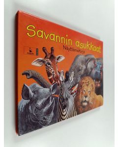 Kirjailijan Gill Davies käytetty kirja Savannin asukkaat : näyttämökirja