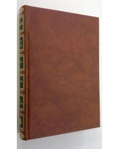 käytetty kirja Kirjavaliot ; Evans, Alan : Ukkonen aamunkoitteessa / Carter, Forrest : Pikku Puu / Charbonneau, Louis : Tunkeilija / Curie, Eve : Äitini, Marie Curie