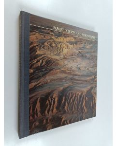 Kirjailijan George St. George käytetty kirja Soviet deserts and mountains