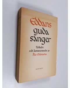 Kirjailijan Åke Ohlmarks käytetty kirja Eddans gudasånger