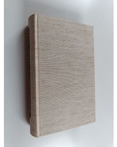 Kirjailijan Rabindranath Tagore käytetty kirja Pimeän kammion kuningas